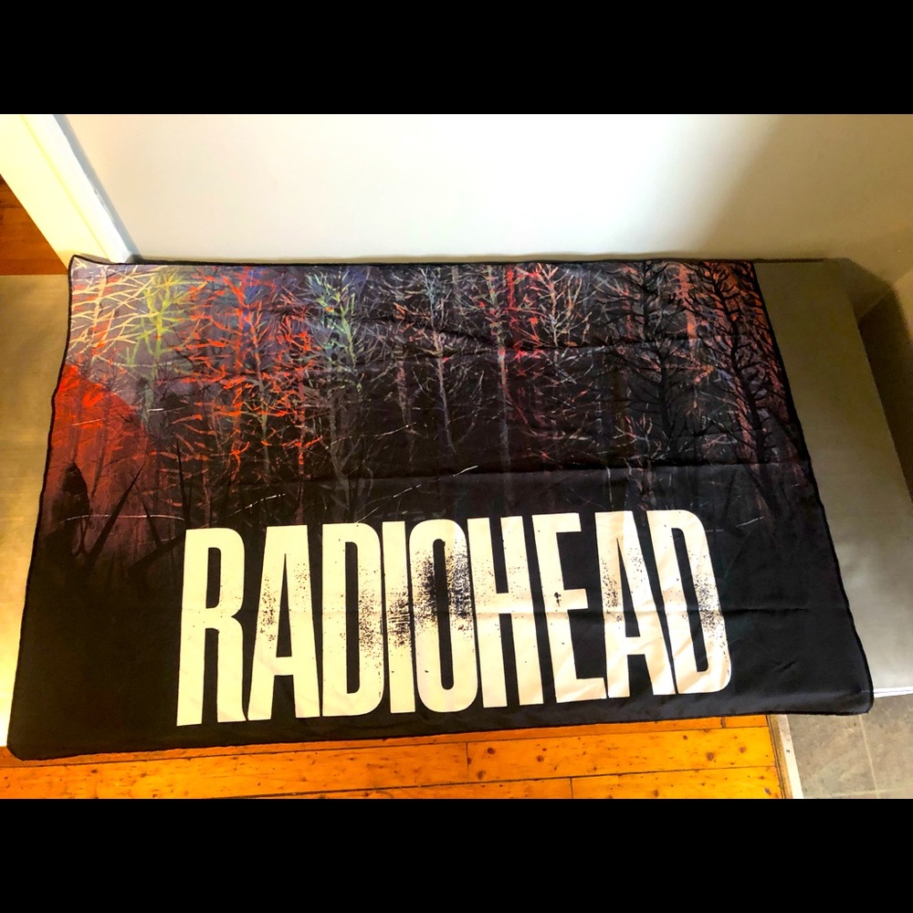 Radiohead official material decor